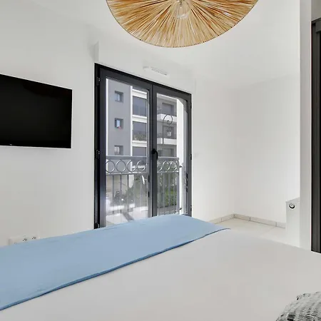 Elegant - 2bdr 6p - Near Paris & La Defense *