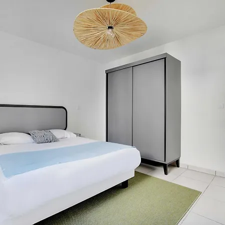 Elegant - 2bdr 6p - Near Paris & La Defense Appartement *